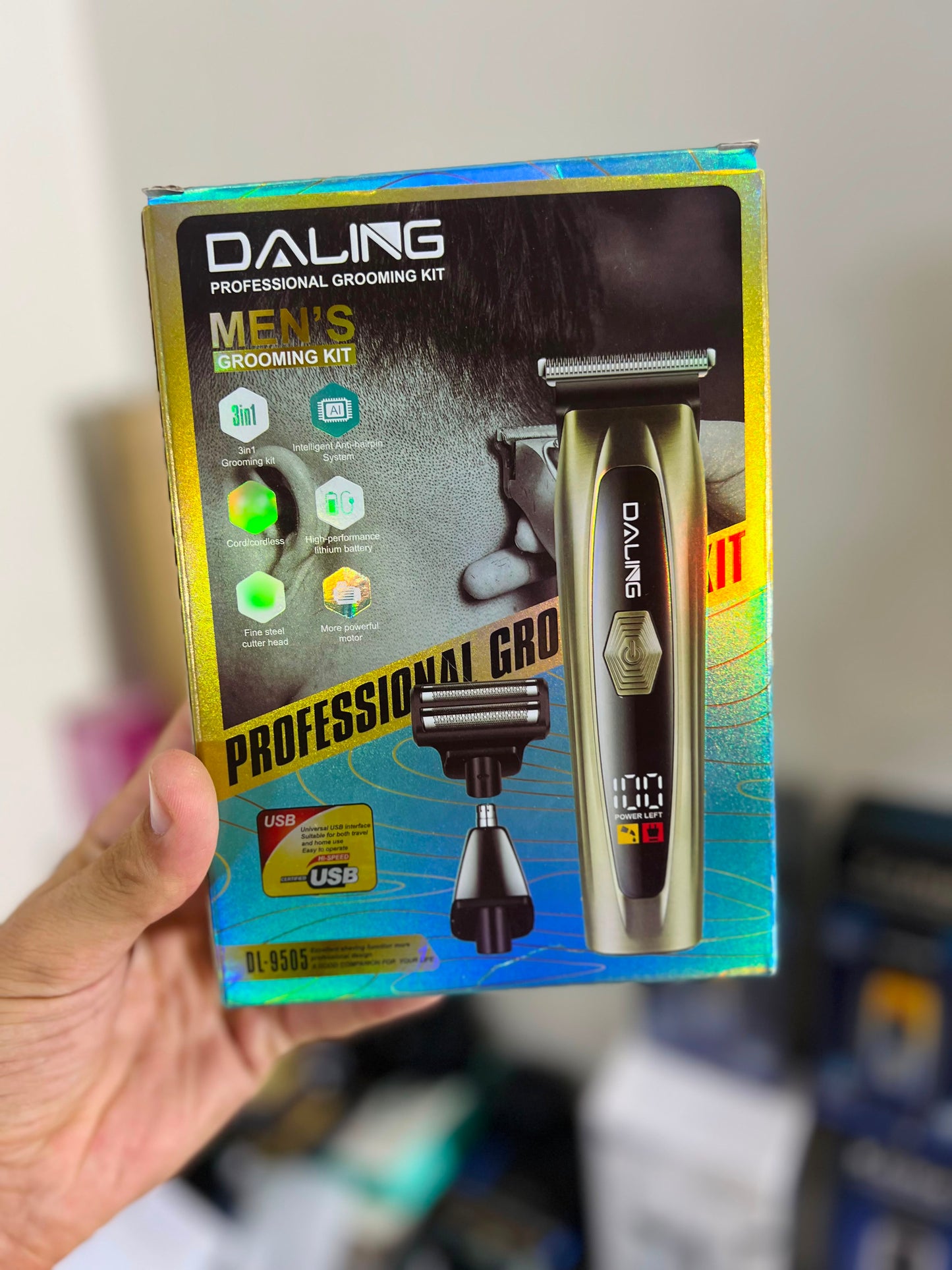 Daling DL-9505 Professional 3-in-1 Grooming Kit with 1mm, 3mm & 5mm Combs