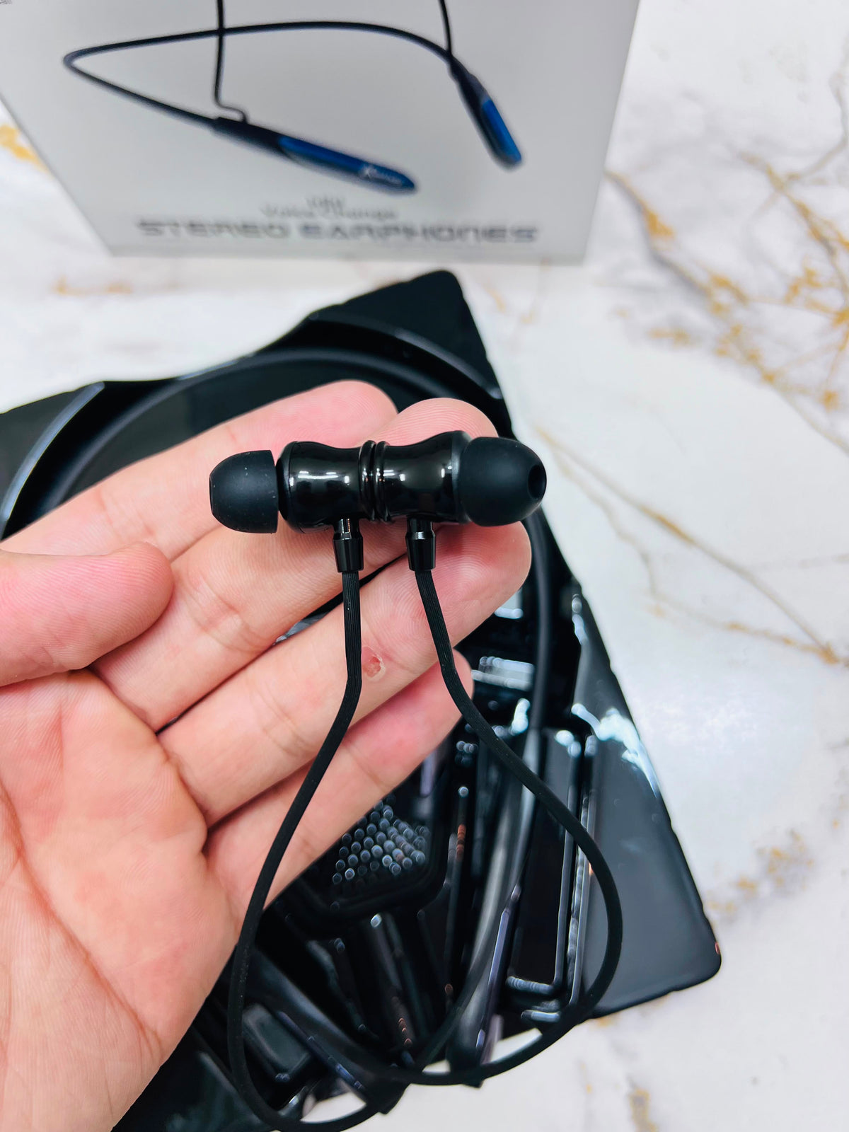 KAMAL KNB02 Wireless Stereo Earphones – High-Quality Sound, Phone Calls & 35 music Battery